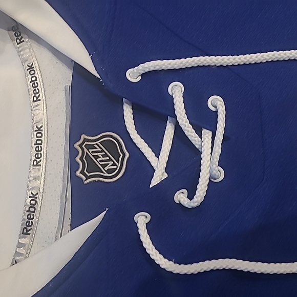 DOUG GILMOUR TORONTO MAPLE LEAFS REEBOK JERSEY - Picture 3 of 6